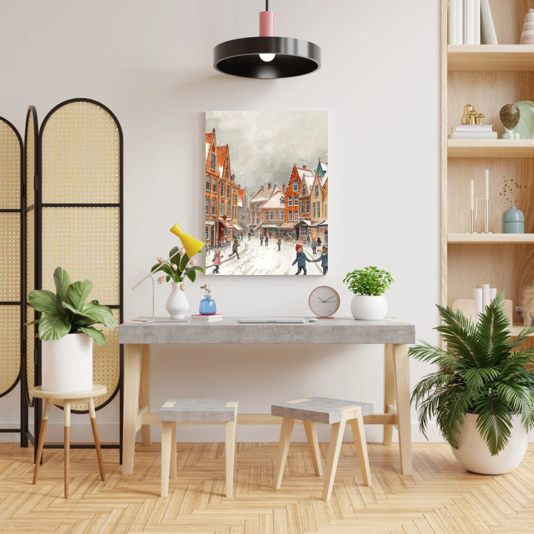 Deventer wintermarkt schilderij in zwarte lijst aan witte muur boven witte eettafel met groene plant en ronde hanglamp – aquarel wall art eetkamer
