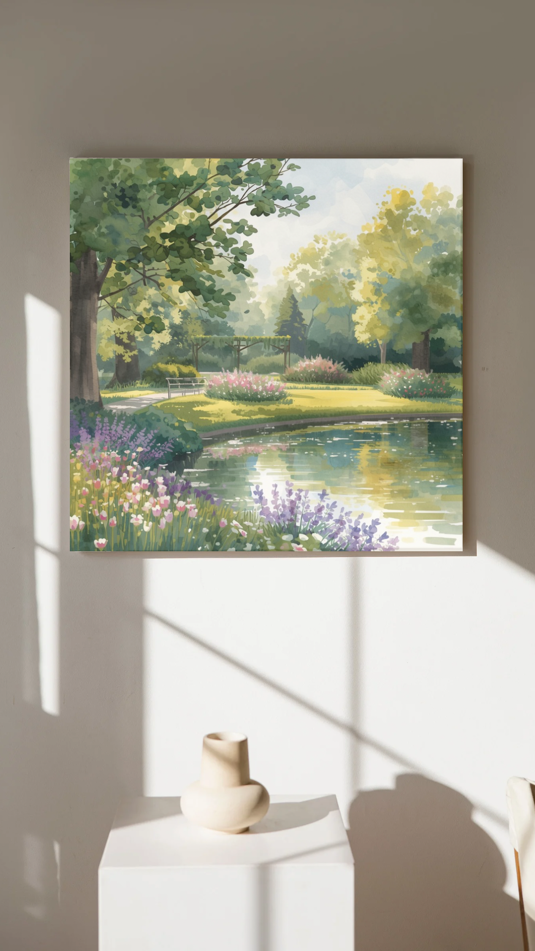 Zwolle vijvertuin canvas schilderij met lavendel en treurwilgen aan witte muur in lichte moderne woonruimte — premium wanddecoratie
