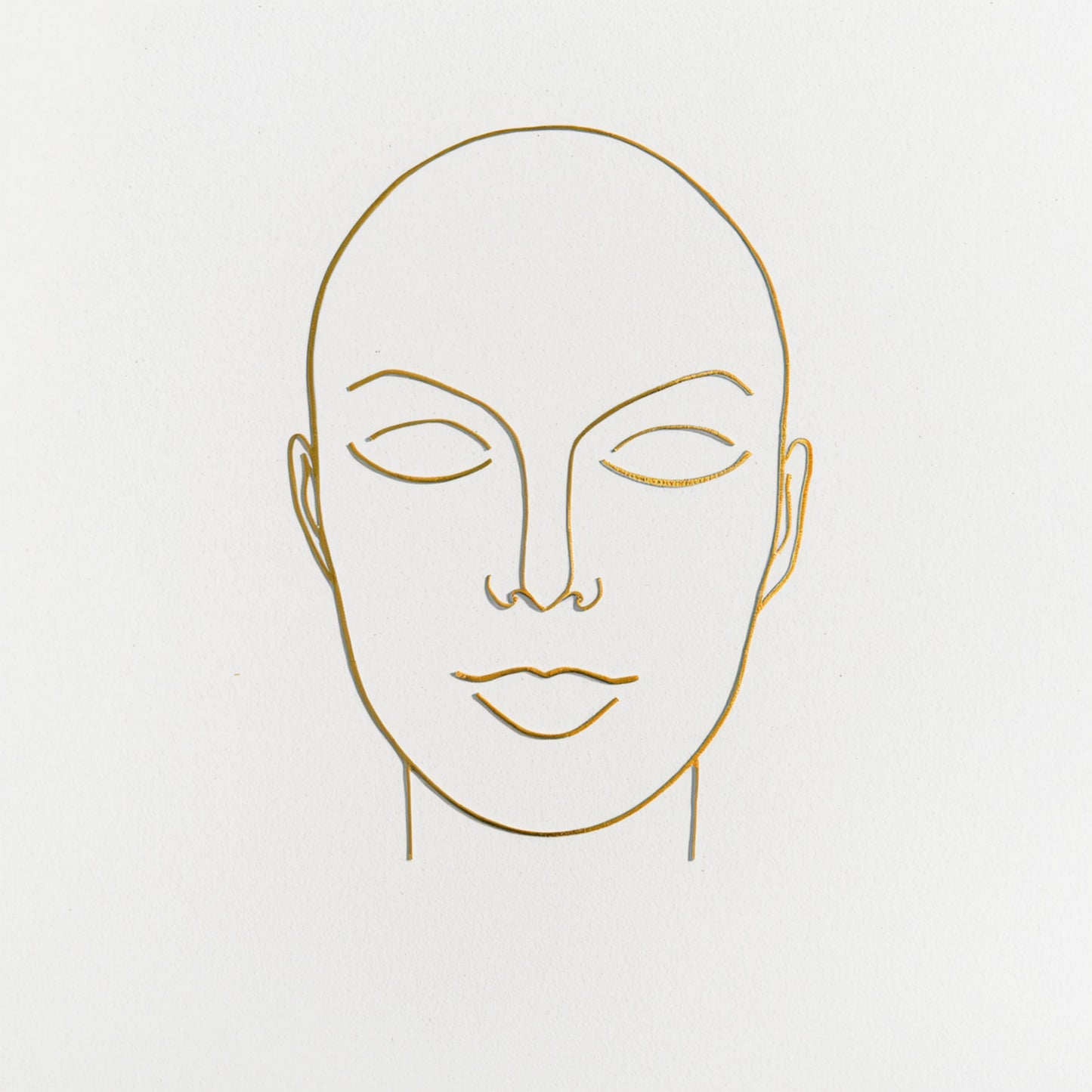 Minimalistisch gouden gezichtslijn portret canvas schilderij met fijne gouden lijntekening van vrouwelijk gezicht op lichtgrijze achtergrond — hal wanddecoratie
