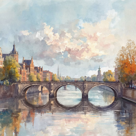 Klassiek herfstbrug schilderij met historische stenen boogbrug over rustige rivier, herfstbomen in warme oranje en gele tinten, historische panden en zachte pastelblauwe wolkenlucht – aquarel wall art print
